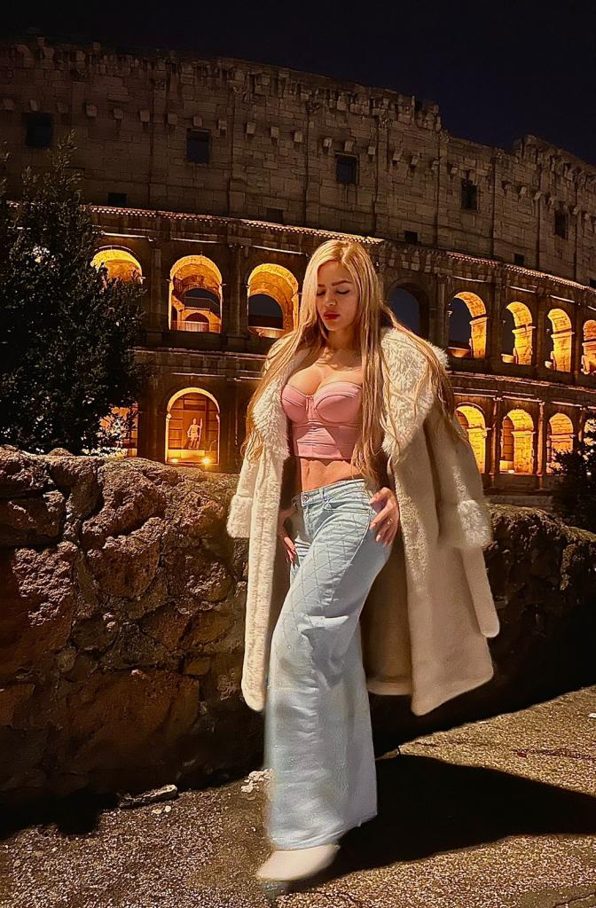624334709: Chica busca chico en Ibiza