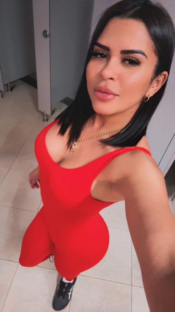 622830111: Chica busca chico en Orense