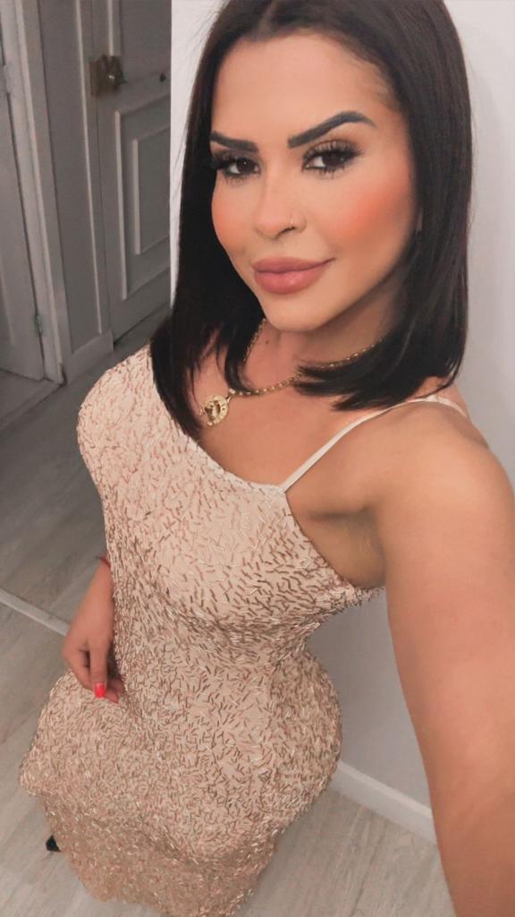 622830111: Chica busca chico en Orense