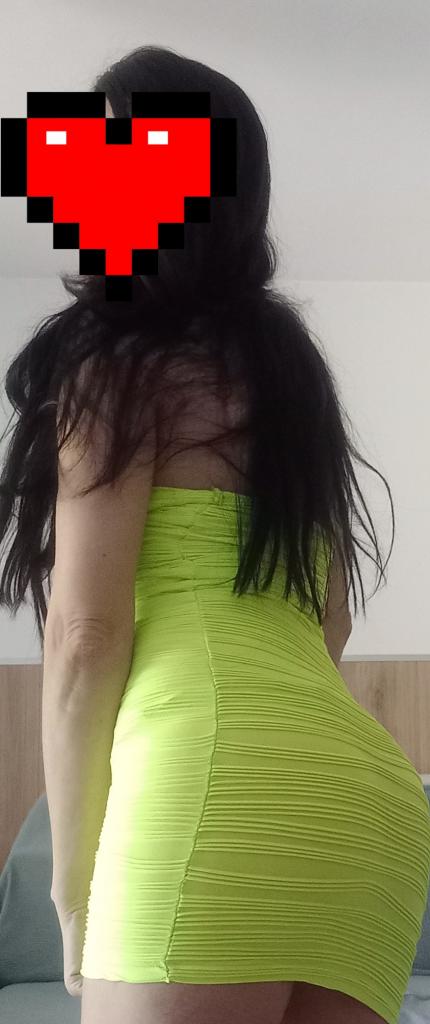 667396138: Chica busca chico en Málaga