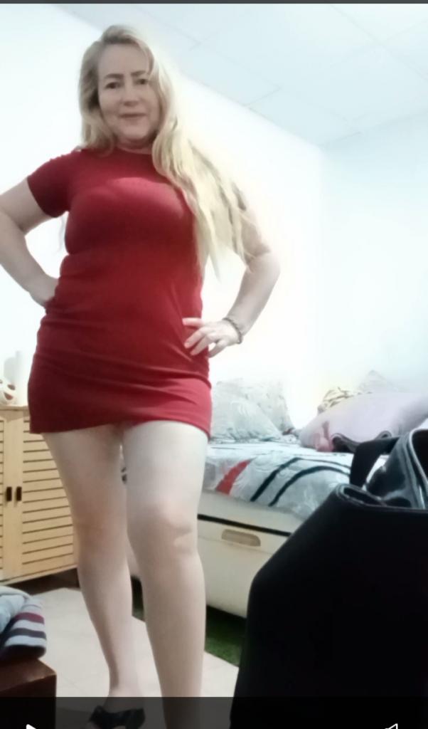 613884062: Chica busca chico en Murcia