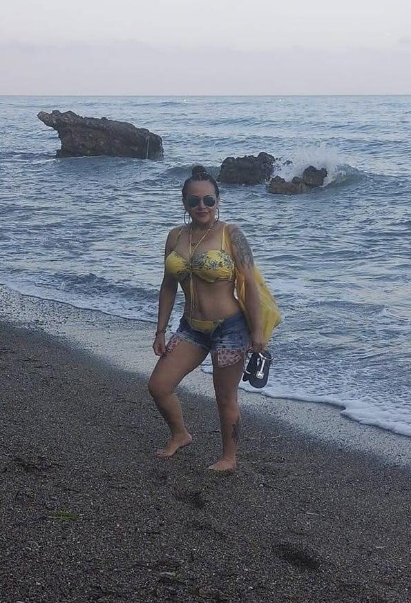 663582593: Chica busca chico en Mallorca