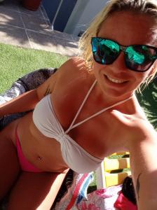692826809: Chica busca chico en Barcelona