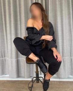 614823345: Chica busca chico en Badajoz