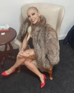 662250691: Chica busca chico en Málaga