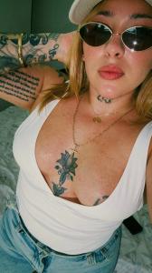 647893134: Chica busca chico en Mallorca