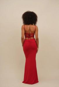 663195950: Chica busca chico en Tarragona