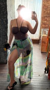 631477097: Chica busca chico en Madrid