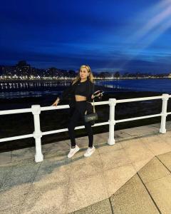 678676571: Chica busca chico en Madrid