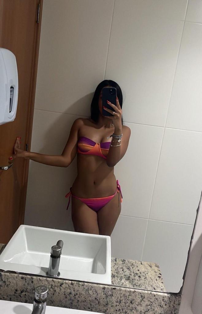 Chica busca chico en Jaén: 
