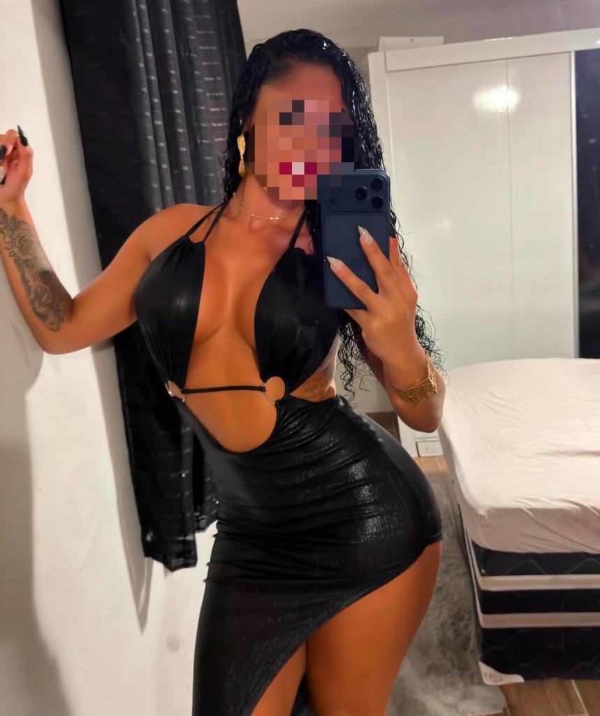 Chica busca chico en Barcelona: 