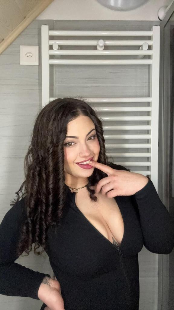 670052647: Chica busca chico en Mallorca