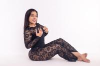 687658076: Chica busca chico en Sevilla