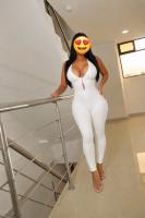 613716958: Chica busca chico en Lérida