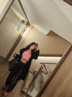 612213286: Chica busca chico en Barcelona