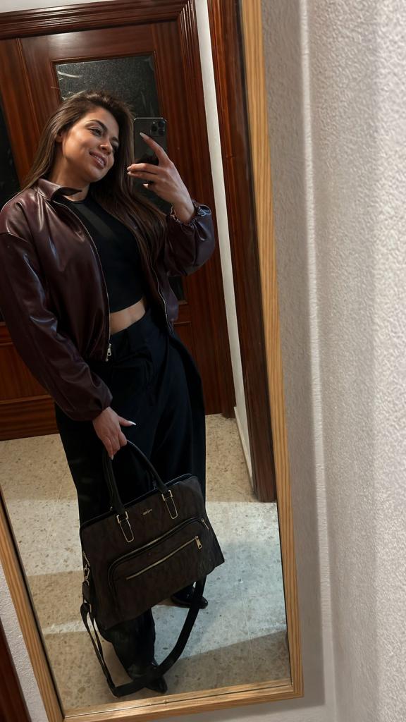 Chica busca chico en Murcia: 