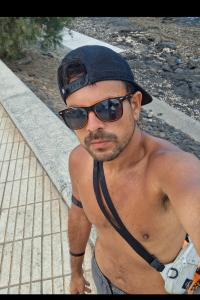 Chico busca chica en Ibiza: 