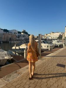 Chica busca chico en Menorca: 