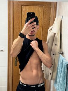 617919905: Chico busca chica en Alicante