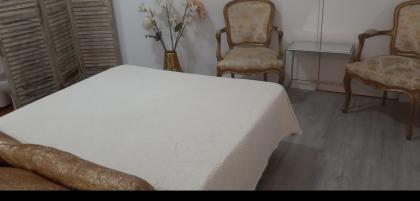 744627830: Chica busca chico en Valencia