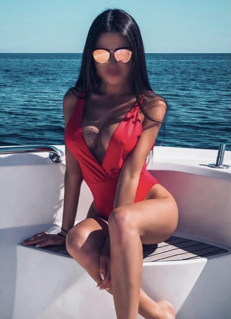 Chica busca chico en Tenerife: 