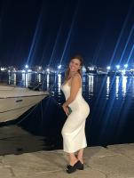 615601935: Chica busca chico en Madrid