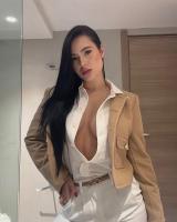 613643920: Chica busca chico en Barcelona