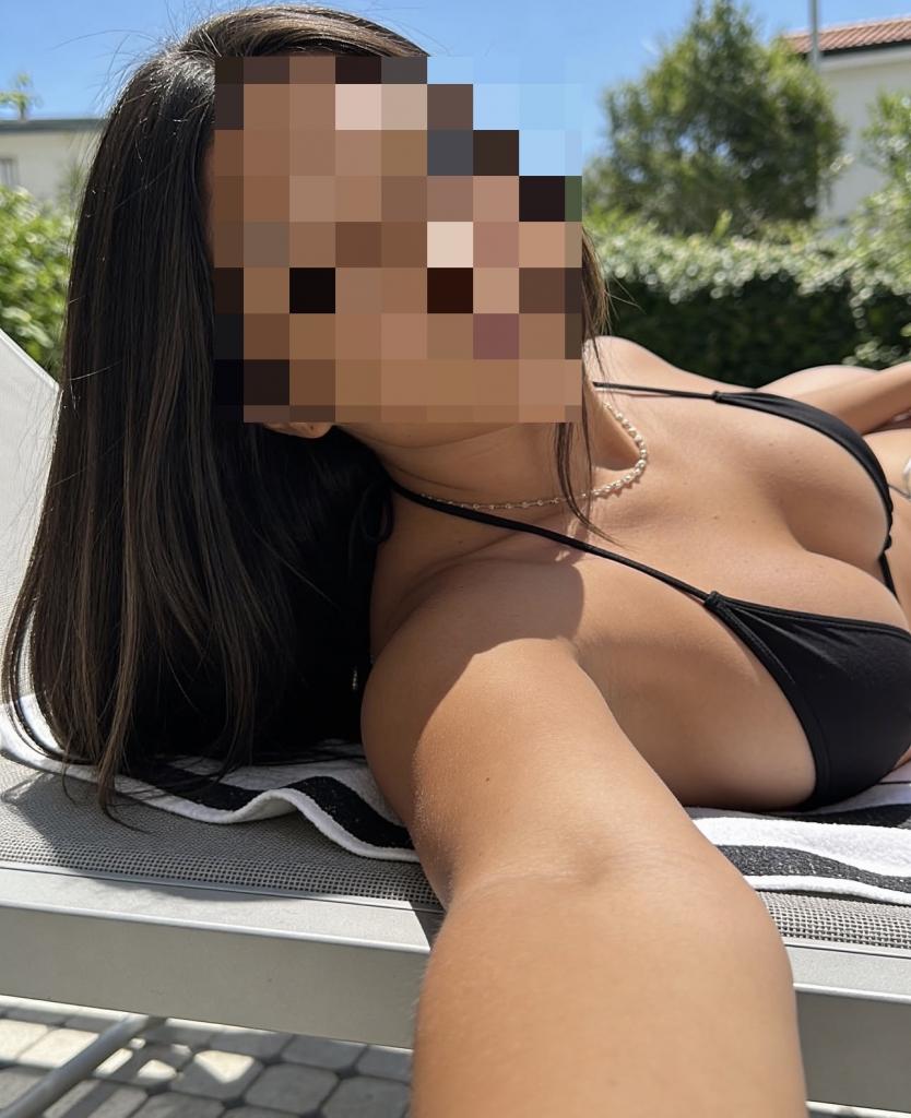 Chica busca chico en Sevilla: 