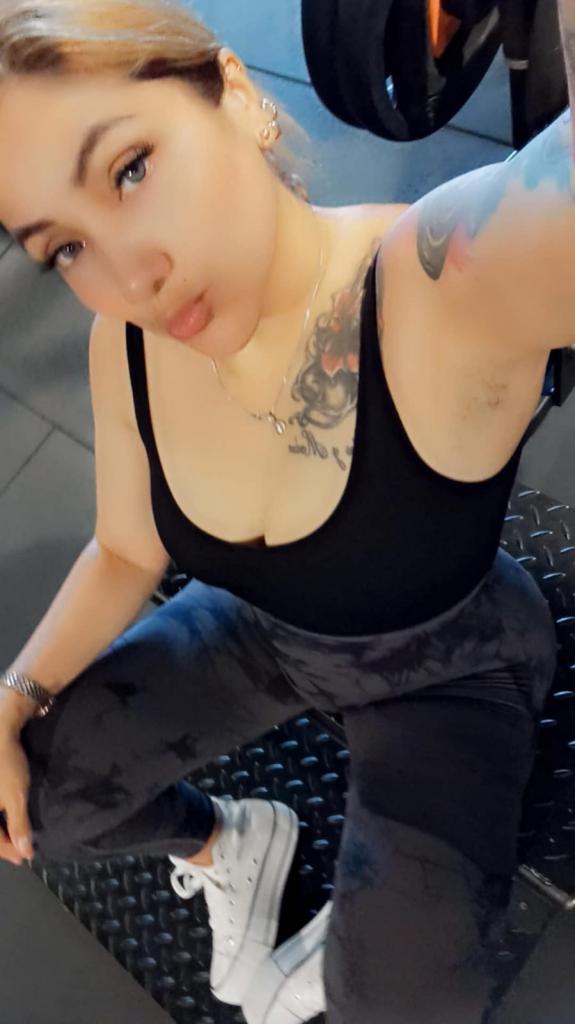 Chica busca chico en Sevilla: 