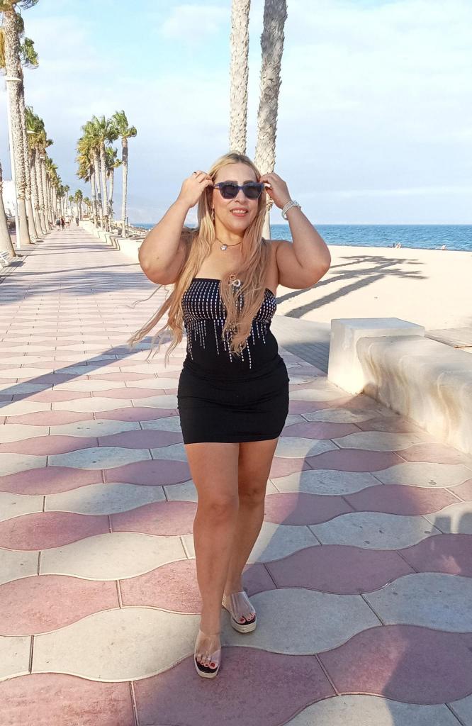 Chica busca chico en Murcia: Chica busca chico