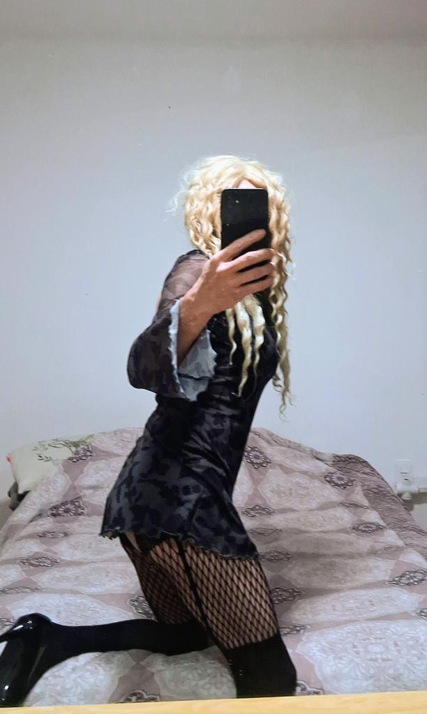 602673737: Transexual en Gerona
