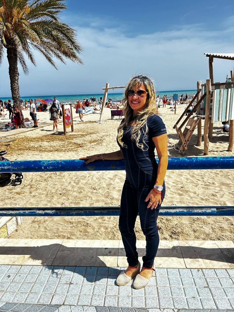 634004577: Chica busca chico en Murcia