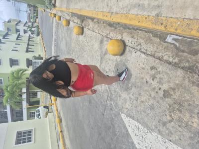 687260701: Chica busca chico en Barcelona