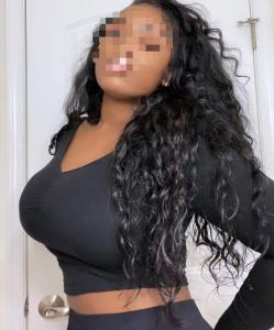 617763568: Chica busca chico en Sevilla