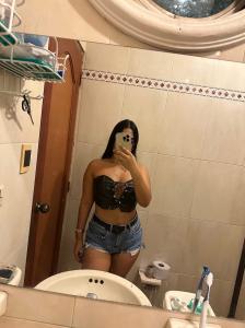 632372152: Chica busca chico en Barcelona