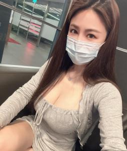 641668248: Chica busca chico en Barcelona