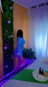 631583415: Chica busca chico en Pontevedra