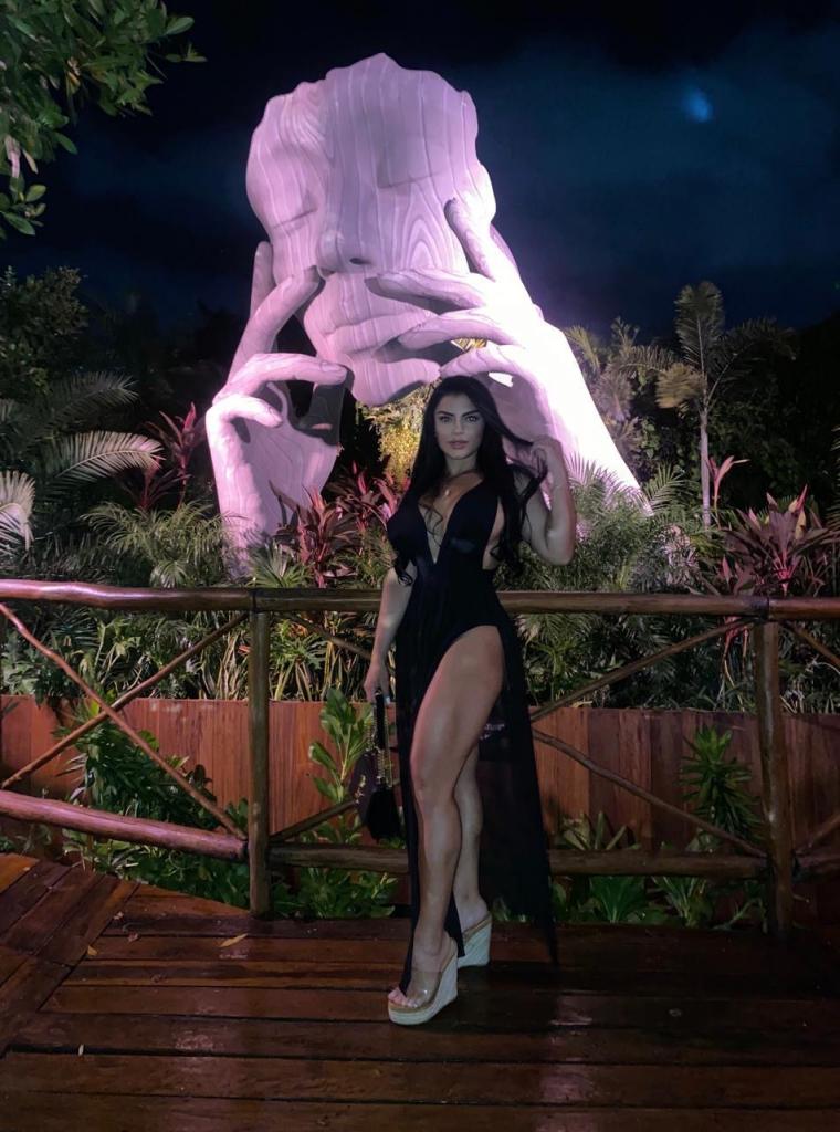 653268066: Chica busca chico en Mallorca