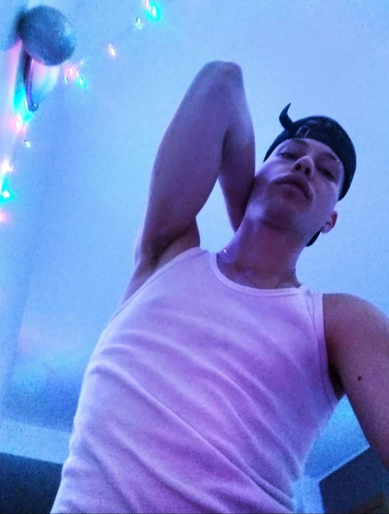 Chico busca chica en Alicante: 