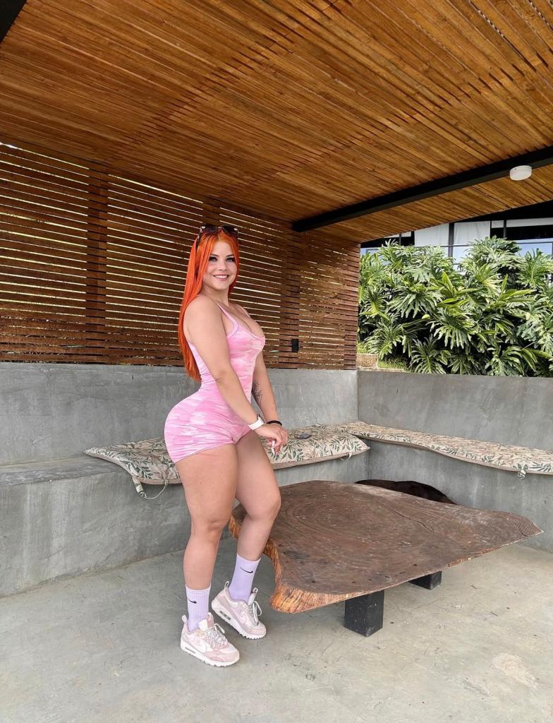 614608538: Chica busca chico en León