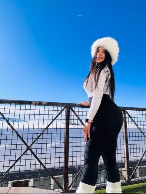 Chica busca chico en Tenerife: 