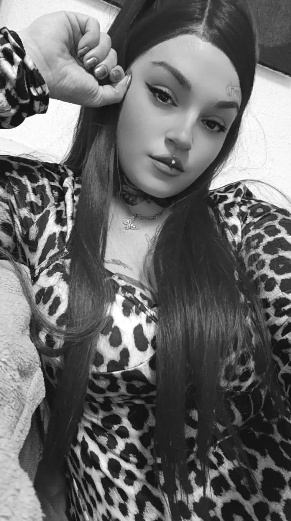 600671211: Chica busca chico en Cádiz