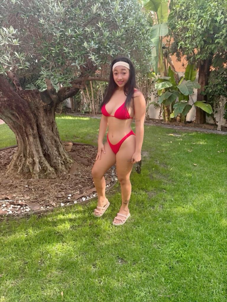 632475660: Chica busca chico en Sevilla