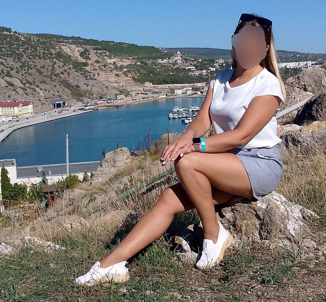 622557401: Chica busca chico en Sevilla