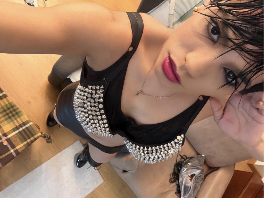 603989981: Transexual en Gerona