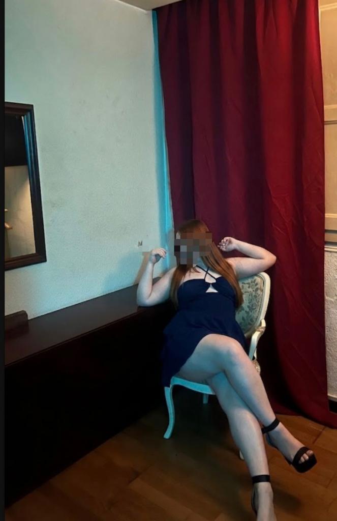 669022765: Chica busca chico en Barcelona