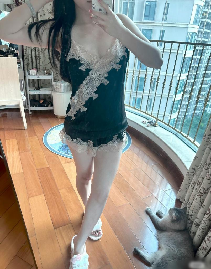 610110611: Chica busca chico en Tenerife