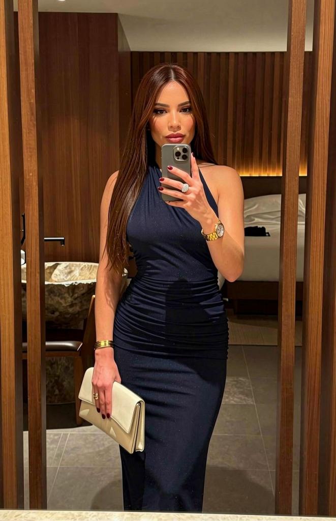 643075551: Chica busca chico en Ibiza