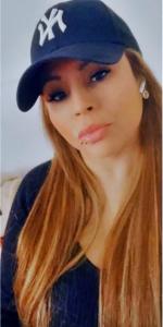 613476983: Chica busca chico en Barcelona
