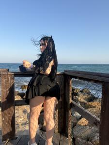 667412213: Chica busca chico en Pontevedra